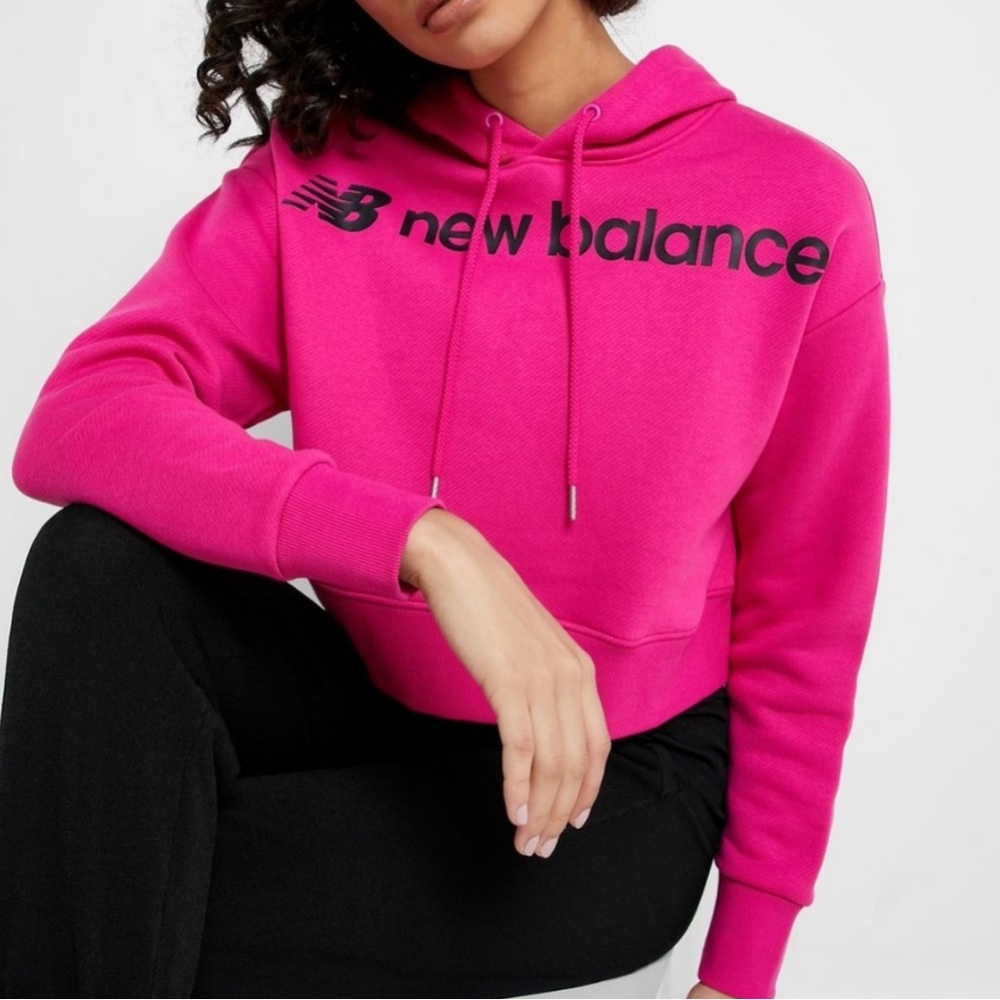 New Balance Cropped Hoodie Sweatshirt
